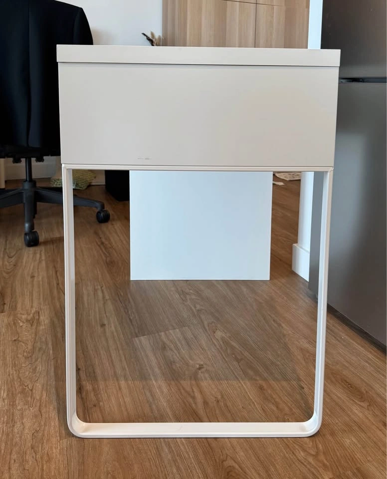 Ikea Micke Desk - photo 4