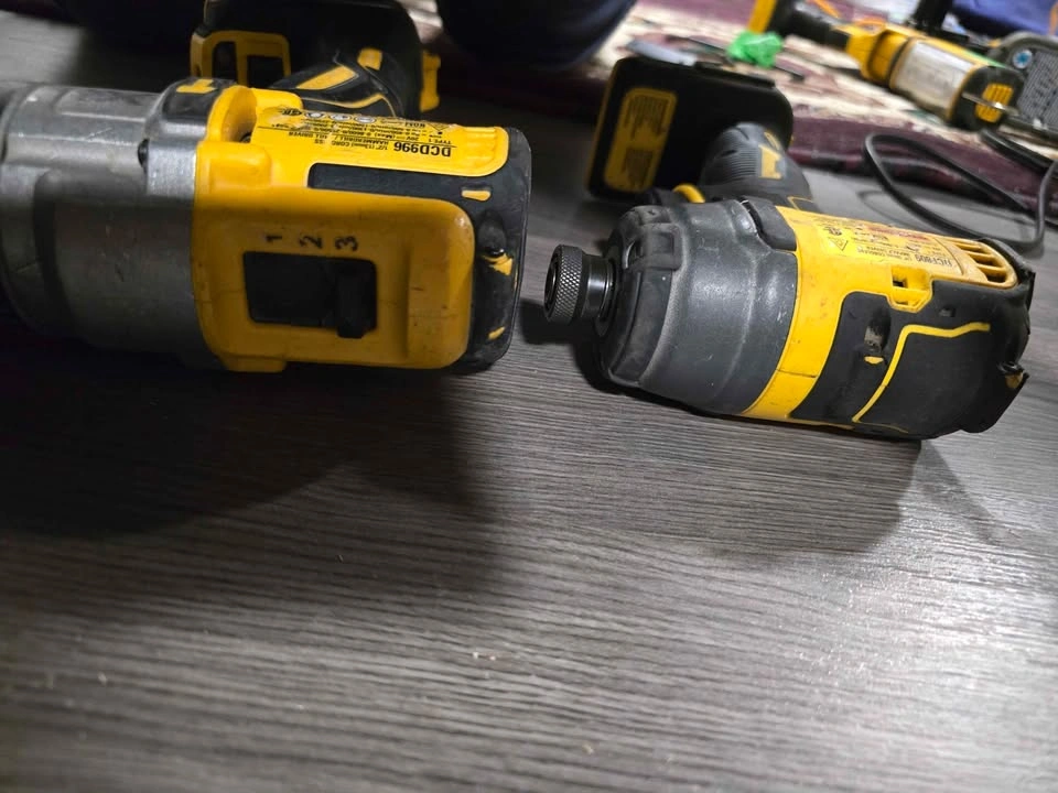Dewalt Brushless Hammer Drill and Impact - photo 4