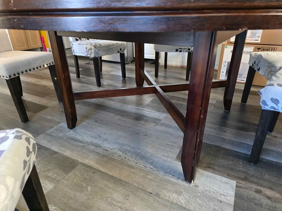 72-inch Round Dining Table with 6 Chairs - photo 3