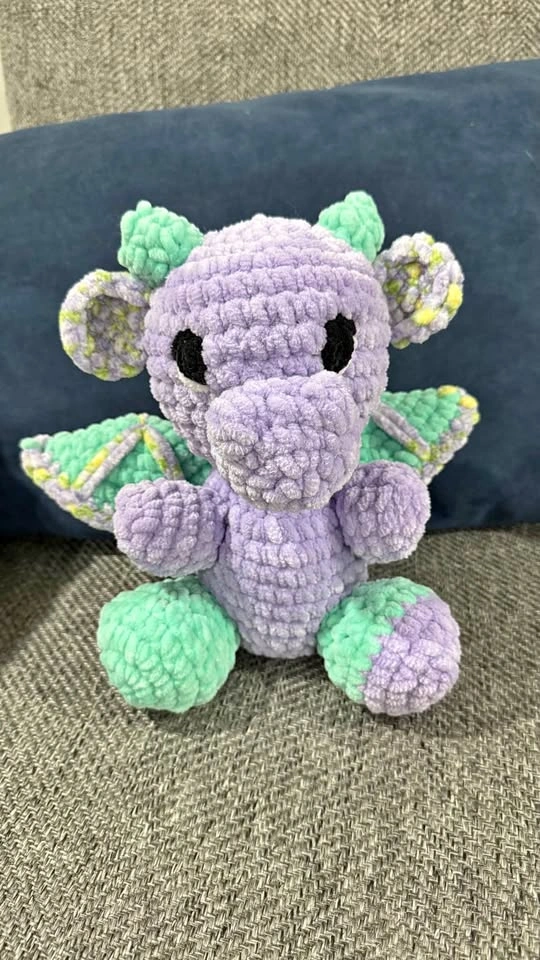 Dragon crochet stuffie