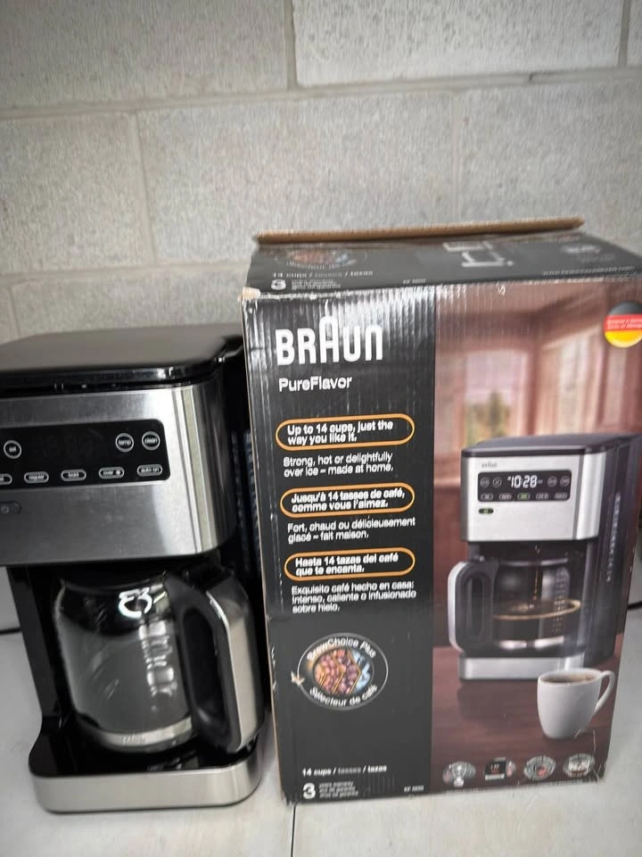 Braun PureFlavor 14-Cup Programmable Coffee Maker - photo 2