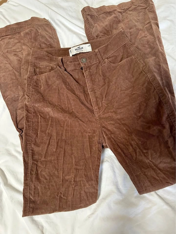 Hollister brown flare pants size 1