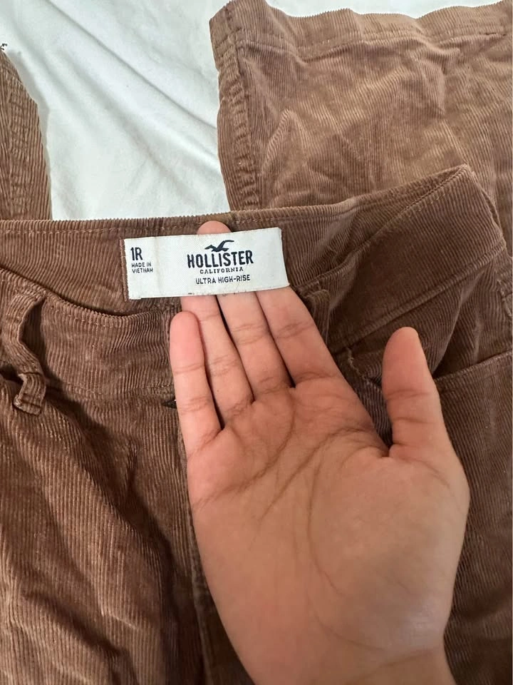 Hollister brown flare pants size 1 - photo 2