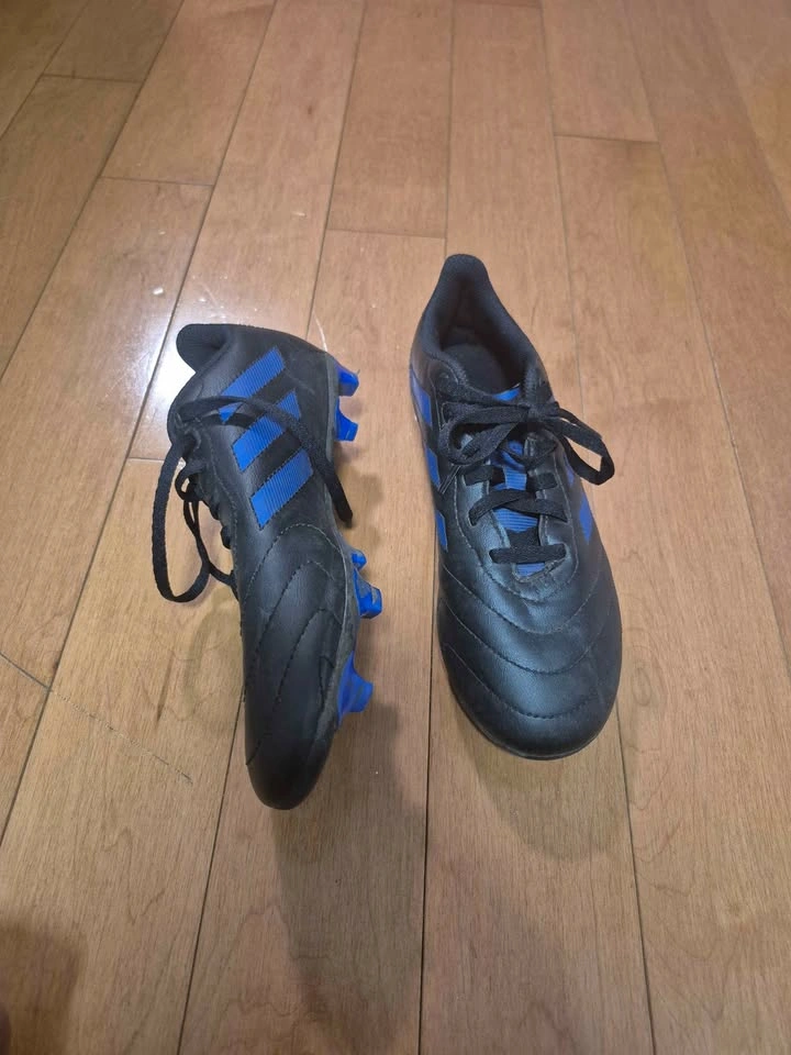 Authentic Kids Goletto VIII Soccer Cleats - Size US 3 & 3.5 - photo 2