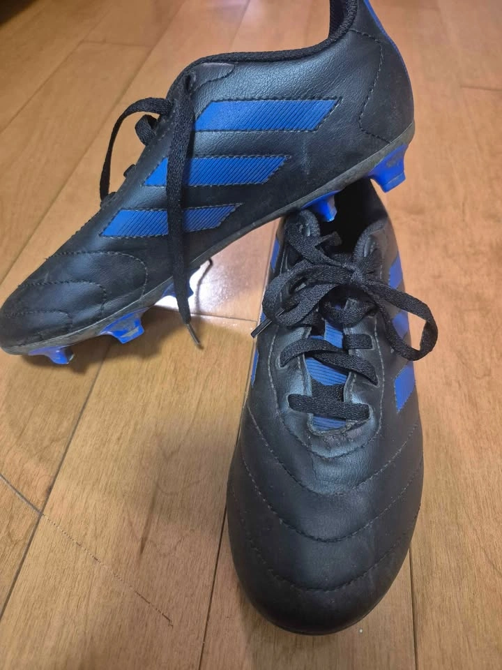 Authentic Kids Goletto VIII Soccer Cleats - Size US 3 & 3.5 - photo 3