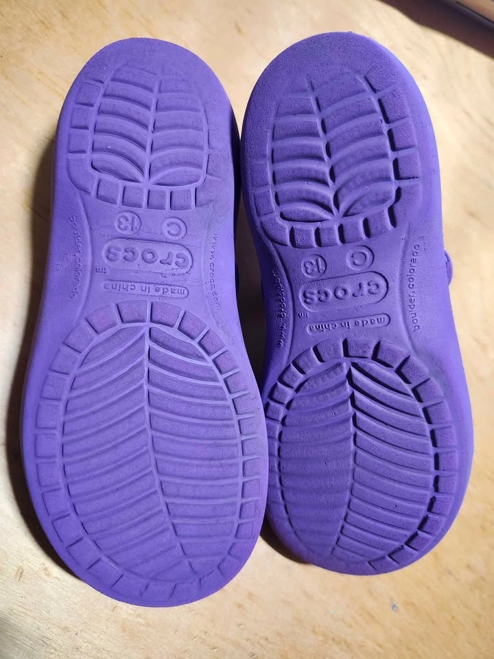 Crocs Mary Jane Purple Clogs Size C 13 - photo 3