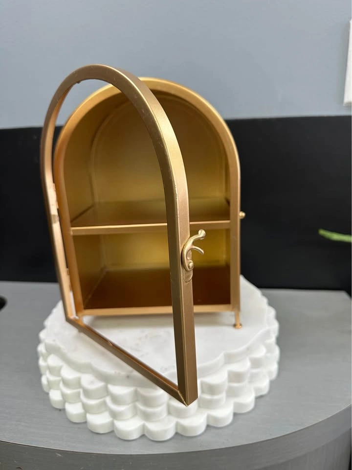 Ashland Gold Arched Mini Display Cabinet No Glass - photo 3