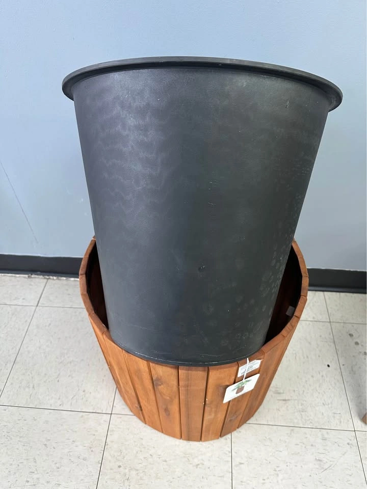 New wood planter pot - photo 5
