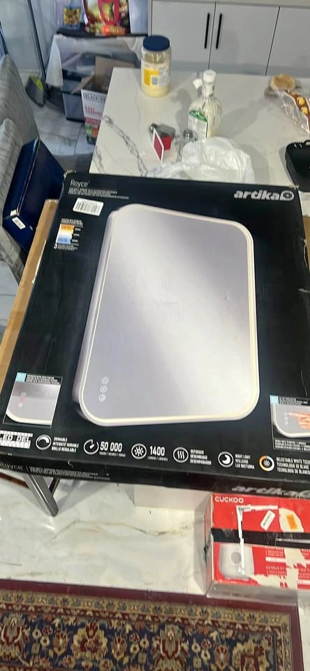 Artika Royce LED Mirror - 32" x 20" | 3 CCT & Defogger