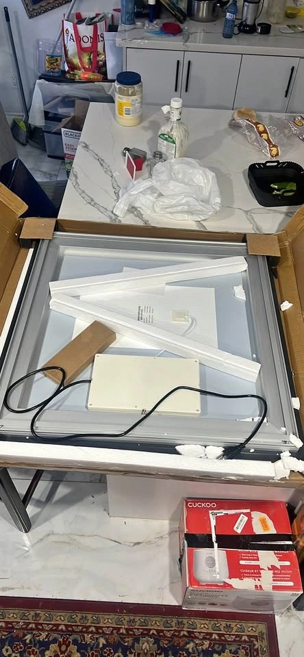 24" x 16" LED Bathroom Mirror - Anti-Fog & Dimmable