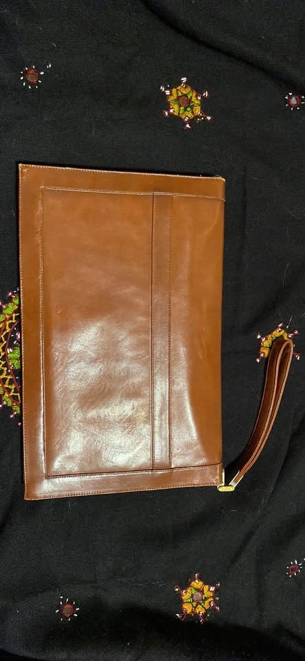 VTG Lou Taylor Oxblood Leather Purse Handbag Pop Up Hinged Mirro - photo 2