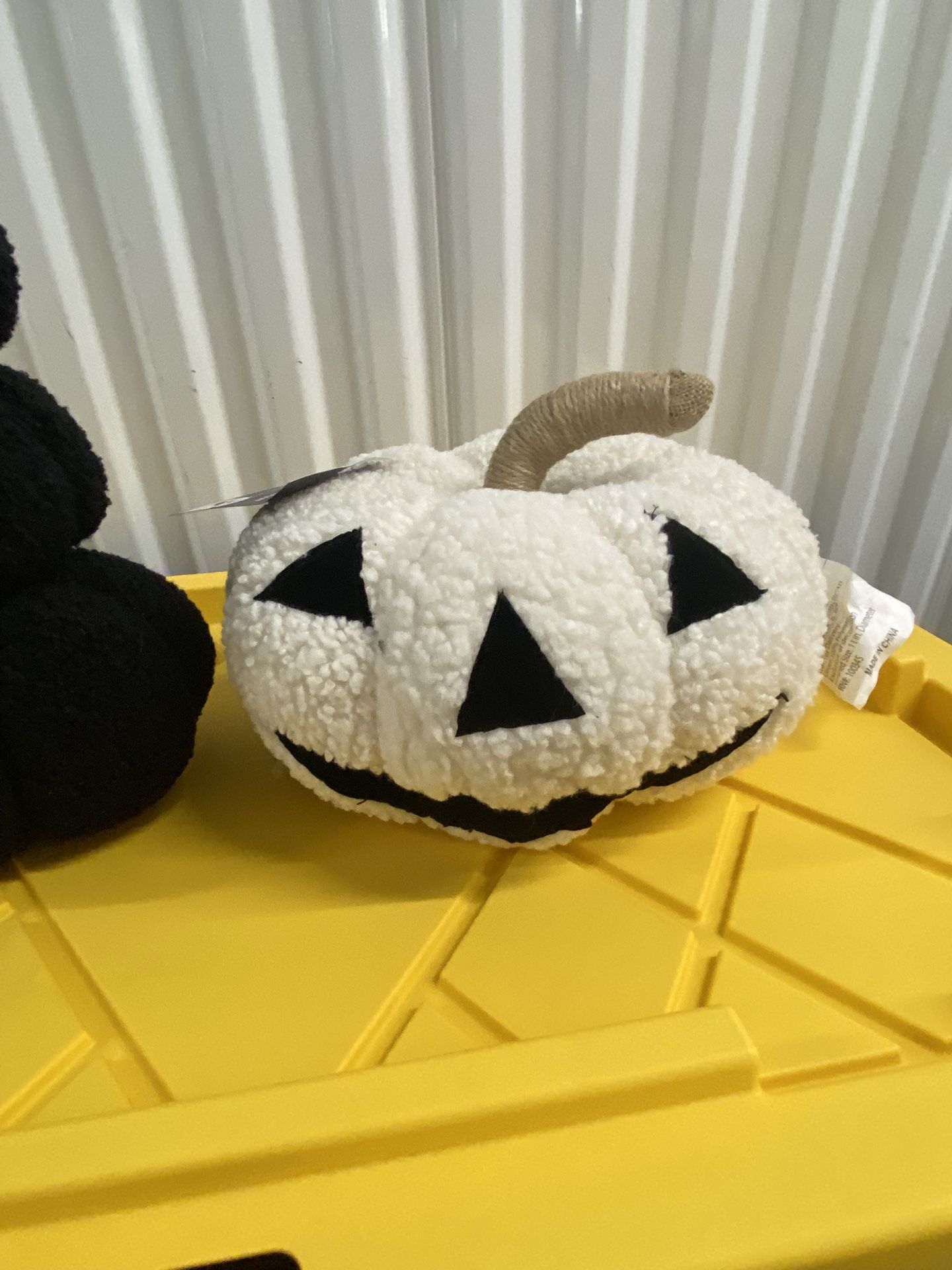 Halloween Pumpkin Decoration Pillows - photo 3