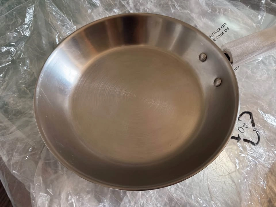 T-FAL 26cm Stainless Frypan + Lid (Like New) - photo 3
