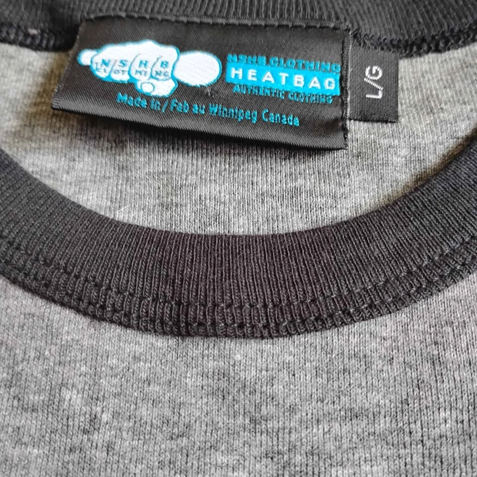 Heatbag Records Ladies Grey and Black Top 🌱 - photo 2
