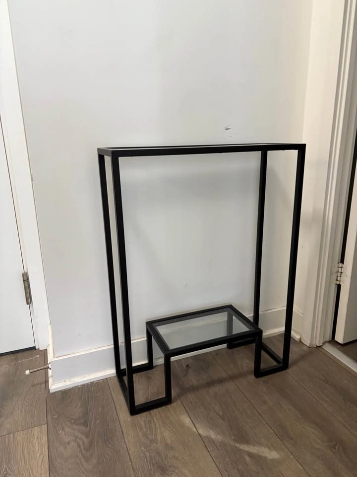 Vintage entryway table - pickup only