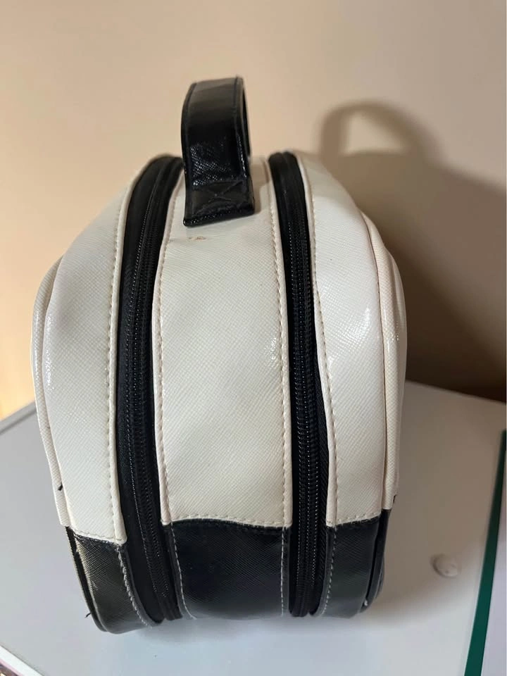 Victoria's Secret Black and White Cosmetic Bag with Bow - photo 2