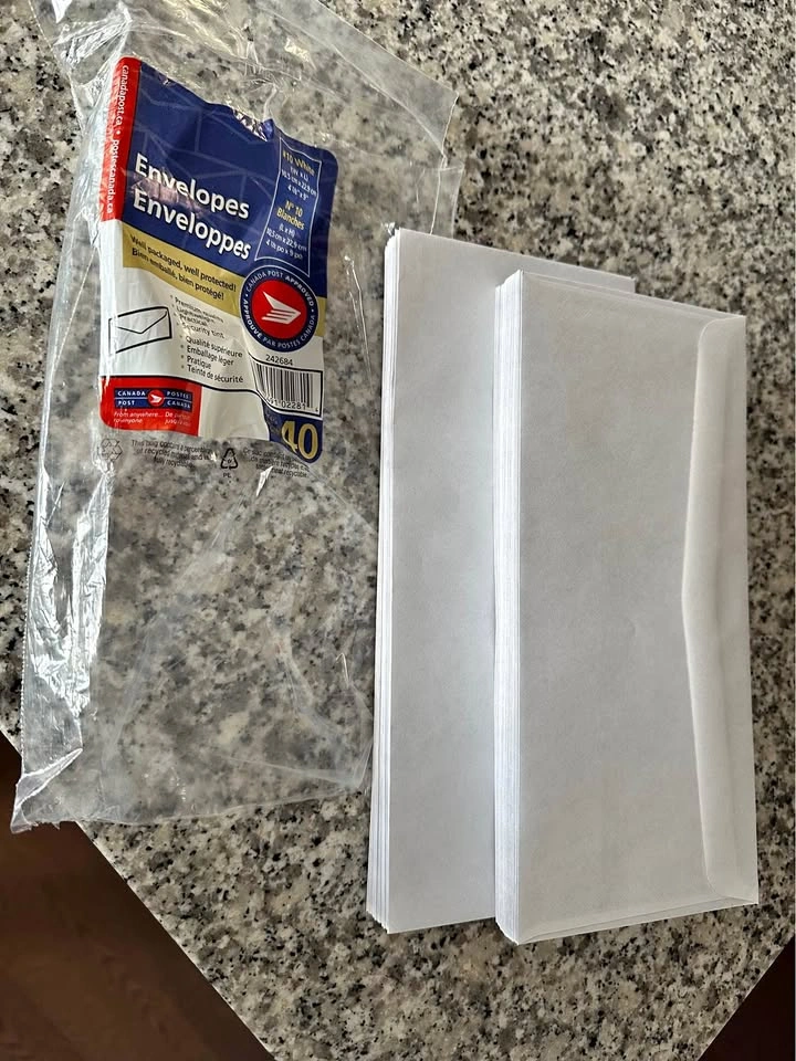 Canada Post 50+ White Envelopes