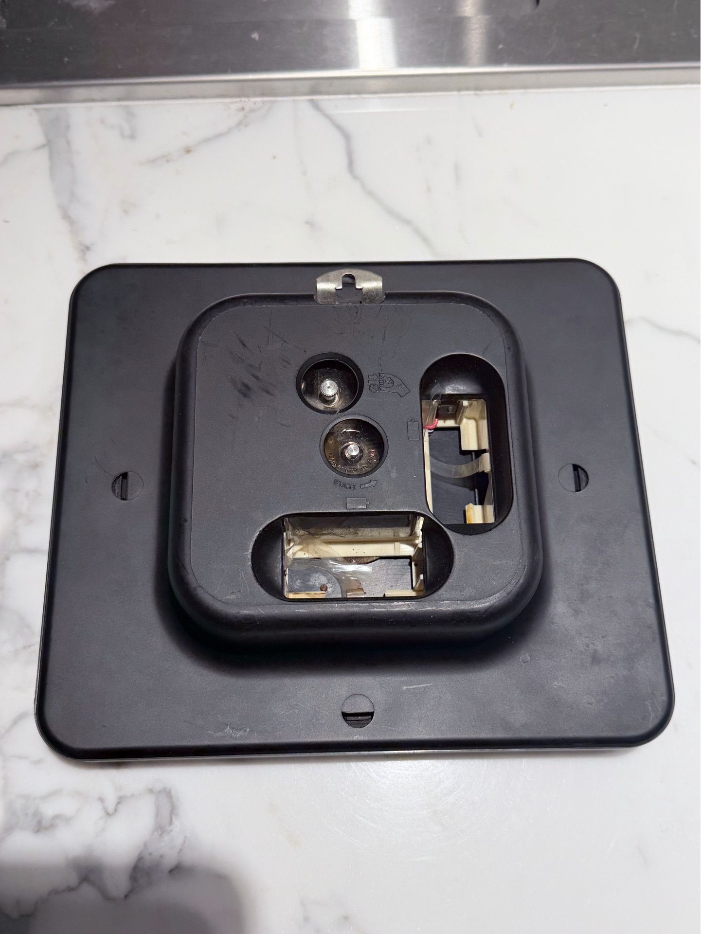 German vintage 1970s-1980s clock - photo 2