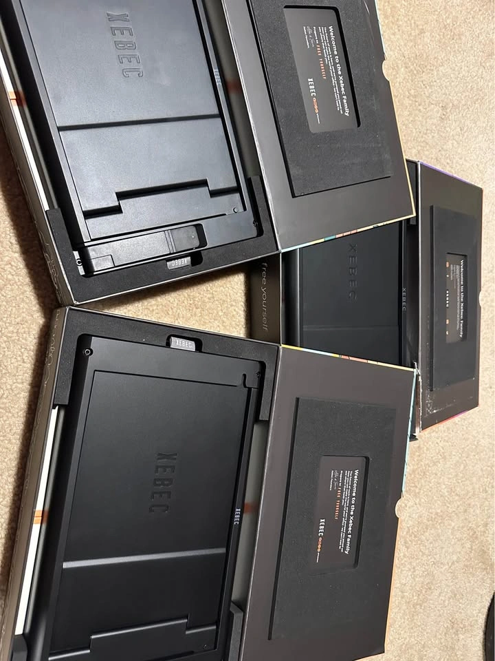 Xebec Tri-Screen 2 Portable Laptop Monitor - photo 4