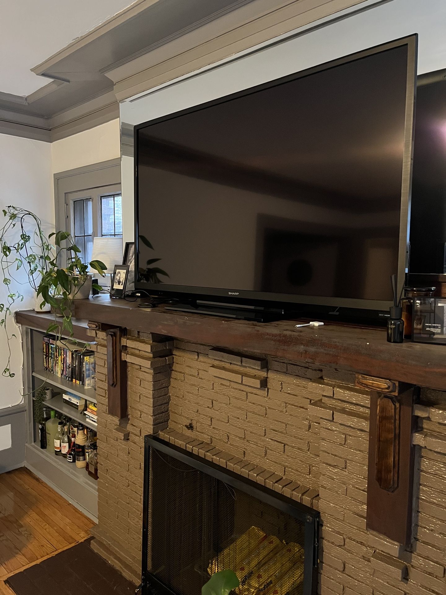 Sharp 60” LED TV – Perfect Condition – With Stand & Remote