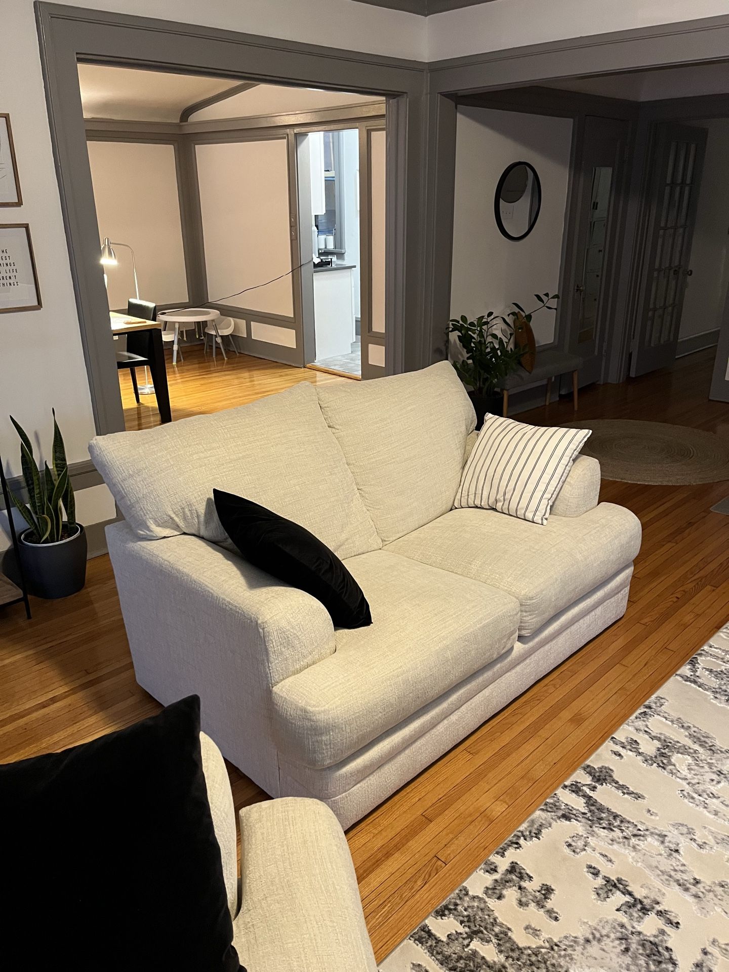 Jackson Zeller Sofa + Loveseat + Chair Set - Excellent Condition - photo 2