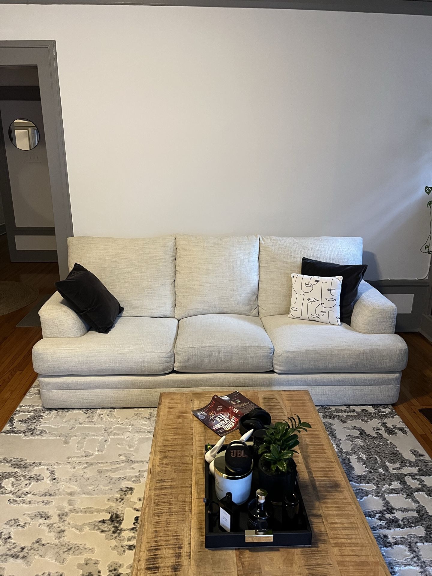 Jackson Zeller Sofa + Loveseat + Chair Set - Excellent Condition - photo 3