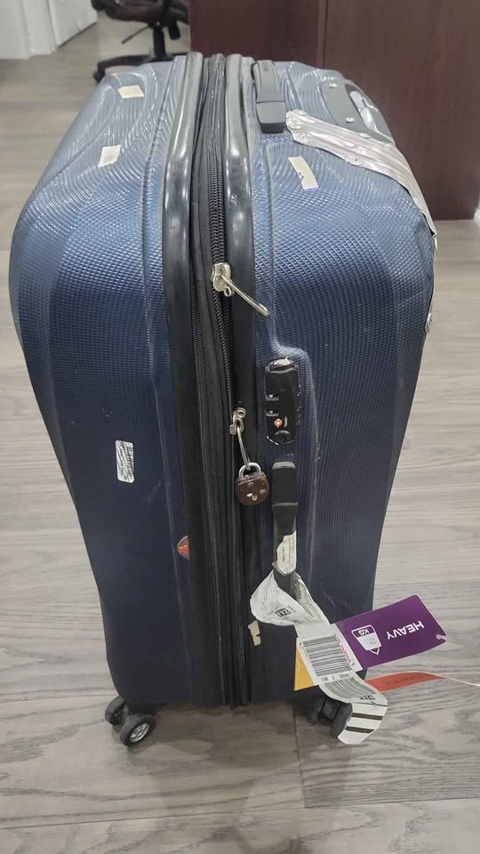 Samsonite luggage large size - photo 4