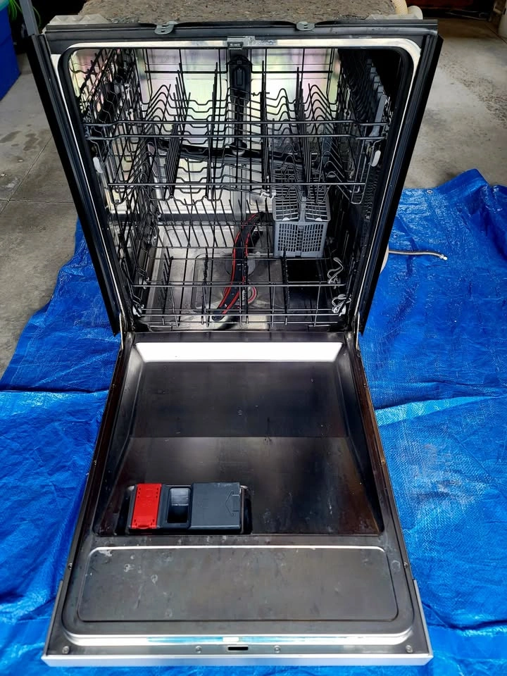 Kenmore Elite Stainless Steel Dishwasher - Bosch Built - photo 5