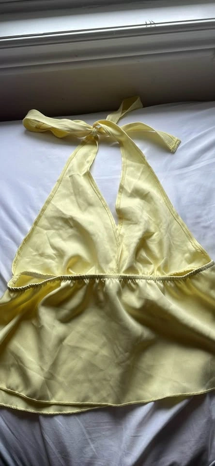 Yellow Halter Tie Front Top - photo 2