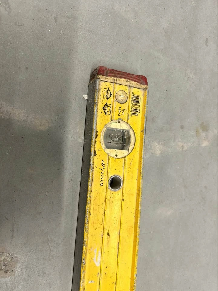STABILA 196-2 4 FOOT LEVEL w/ CASE - photo 2