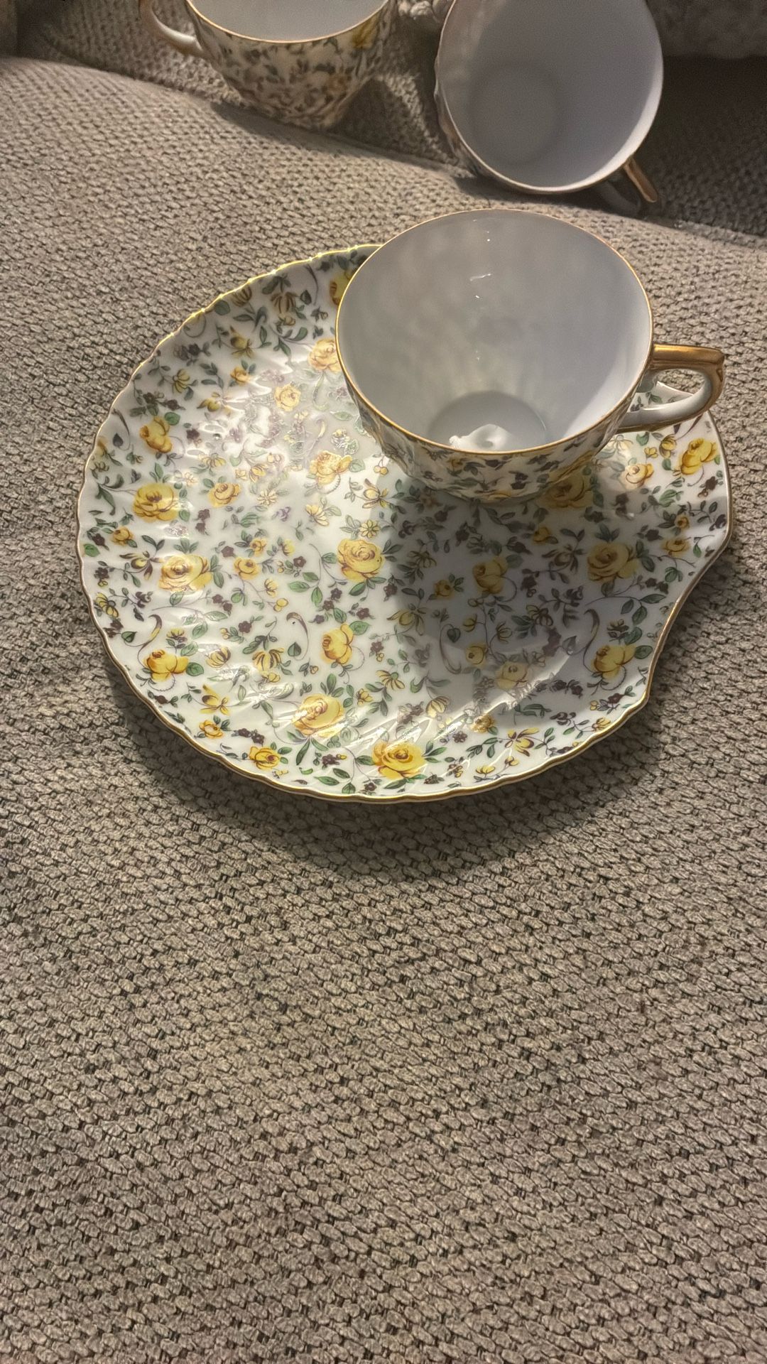 4 Antique Coffee Cups - photo 2
