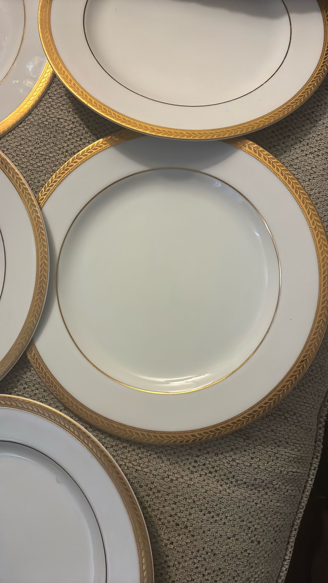 6 Classic Real Porcelain Florence Gold Plates - photo 5