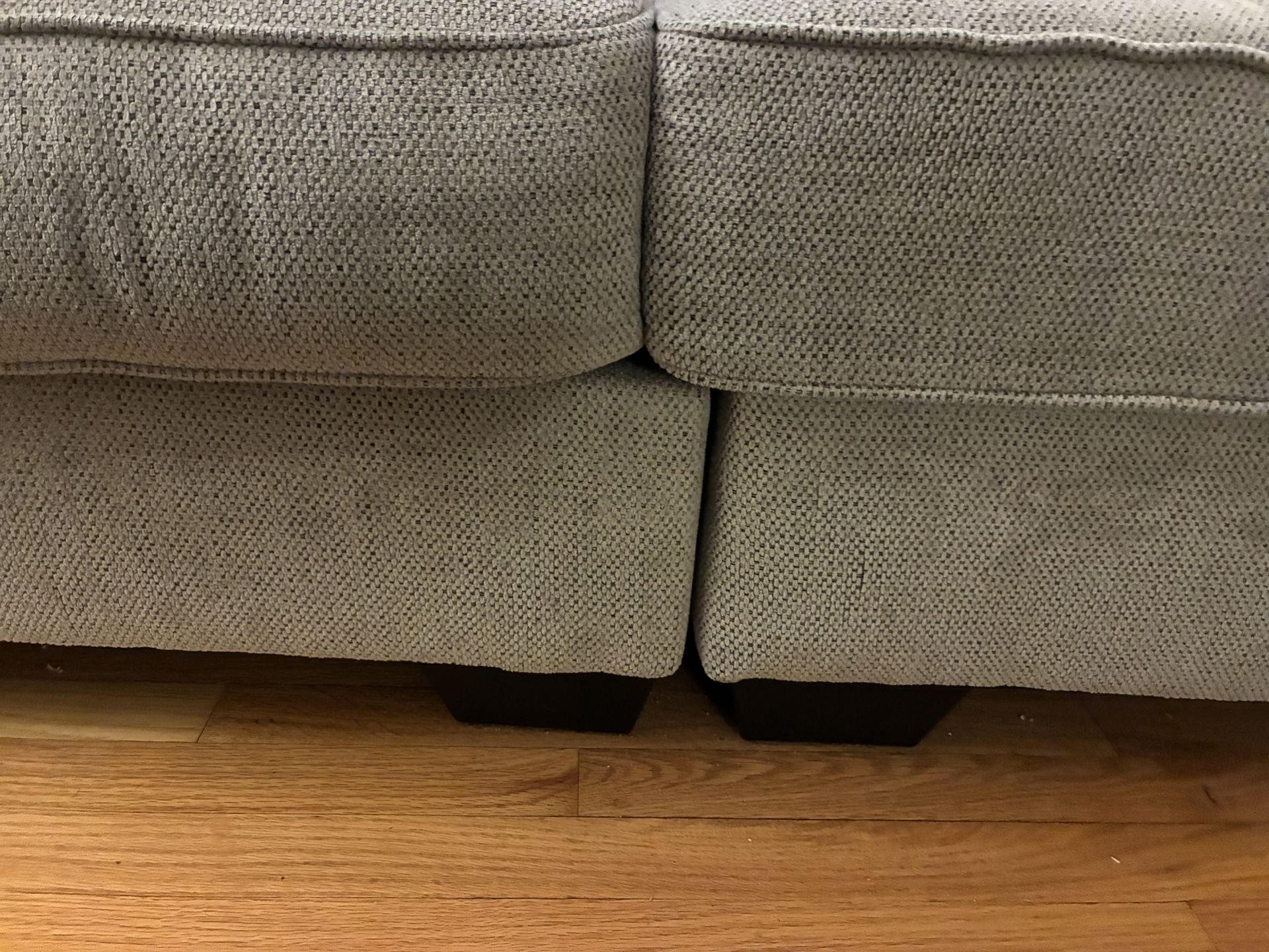 Like New Large Beautiful Sofa - photo 5