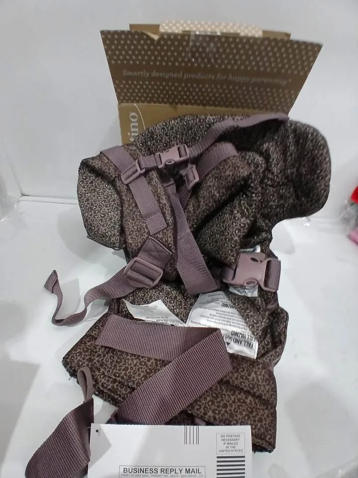 INFANTINO FLIP 4-IN-1 BABY CARRIER - LEOPARD image indicator(2)