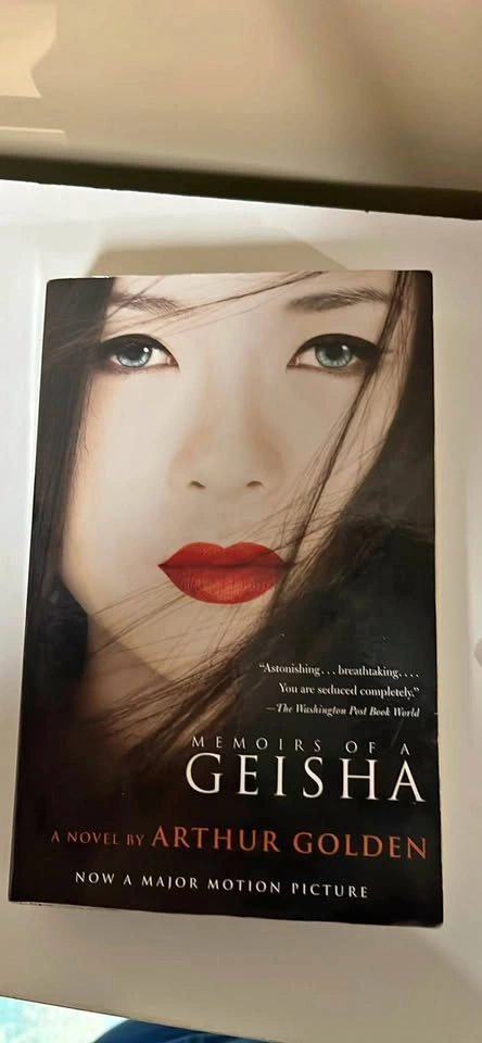 Memoirs of a Geisha by Arthur Golden
