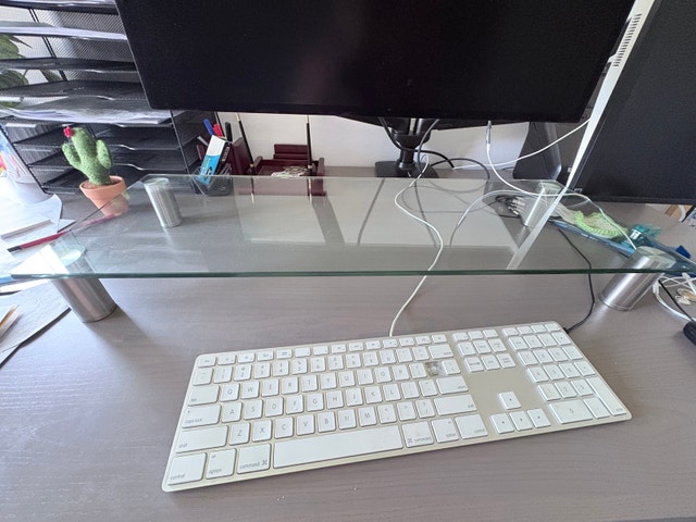 Glass monitor stand