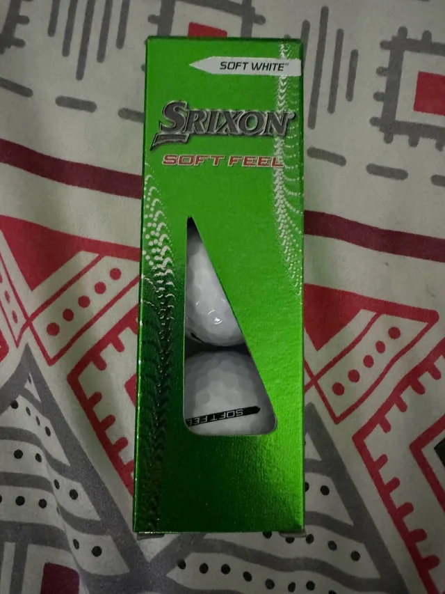 Srixon Soft Feels Golf Balls, Mint (Brand New) thumbnail