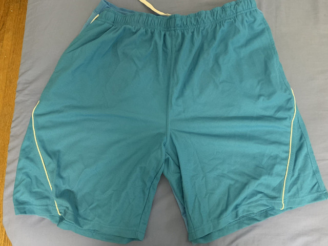 4 Cargo Shorts, Mens (Size 28-34, look at pictures) - photo 4