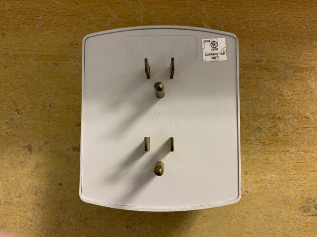 Electrical Wall Taps (6 outlet for $3 and 3 outlet for $2 each) - photo 2