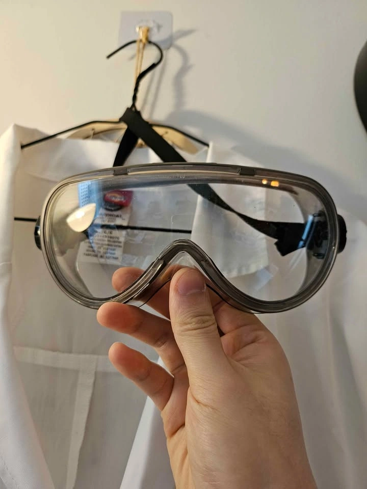 Dickies Lab Coat + Goggles - photo 3