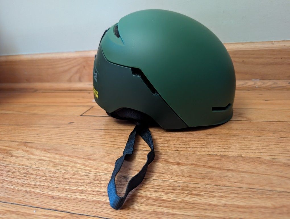 Snowboard/ Ski Helmet