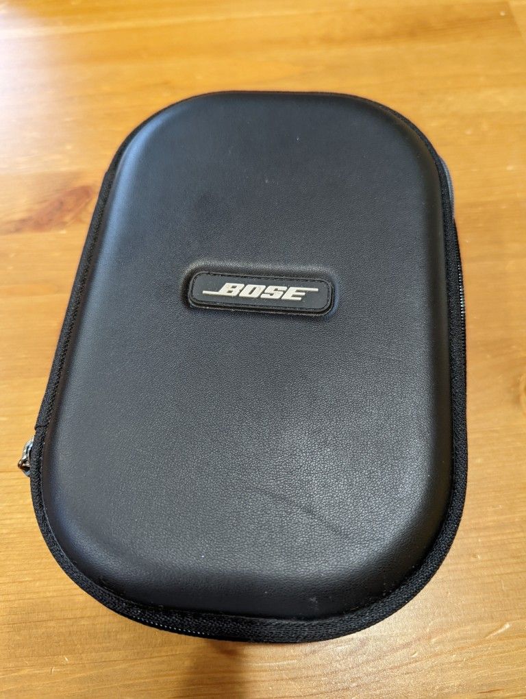 Bose Quiet Comfort 25 Noise Cancelling Headphones - photo 4