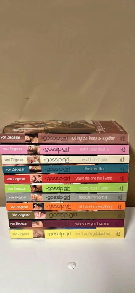 Gossip Girl Book Collection by Cecily von Ziegesar