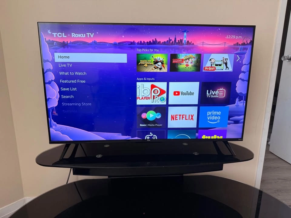 TCL 43" 4-Series 4K UHD HDR Roku Smart TV - photo 4