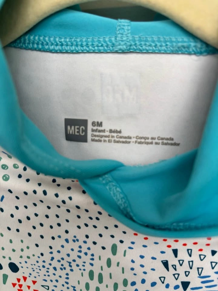 EUC MEC Baby Swim/Sun Shirt with Hood 6 Month - photo 3