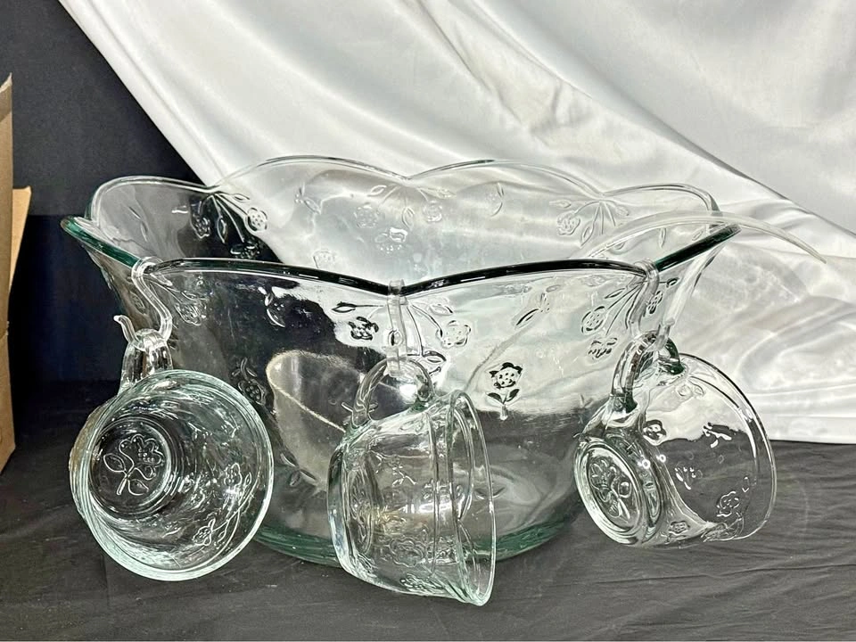 Glass Punch Bowl Set with 9 Cups & Ladle – Party / Entertaining