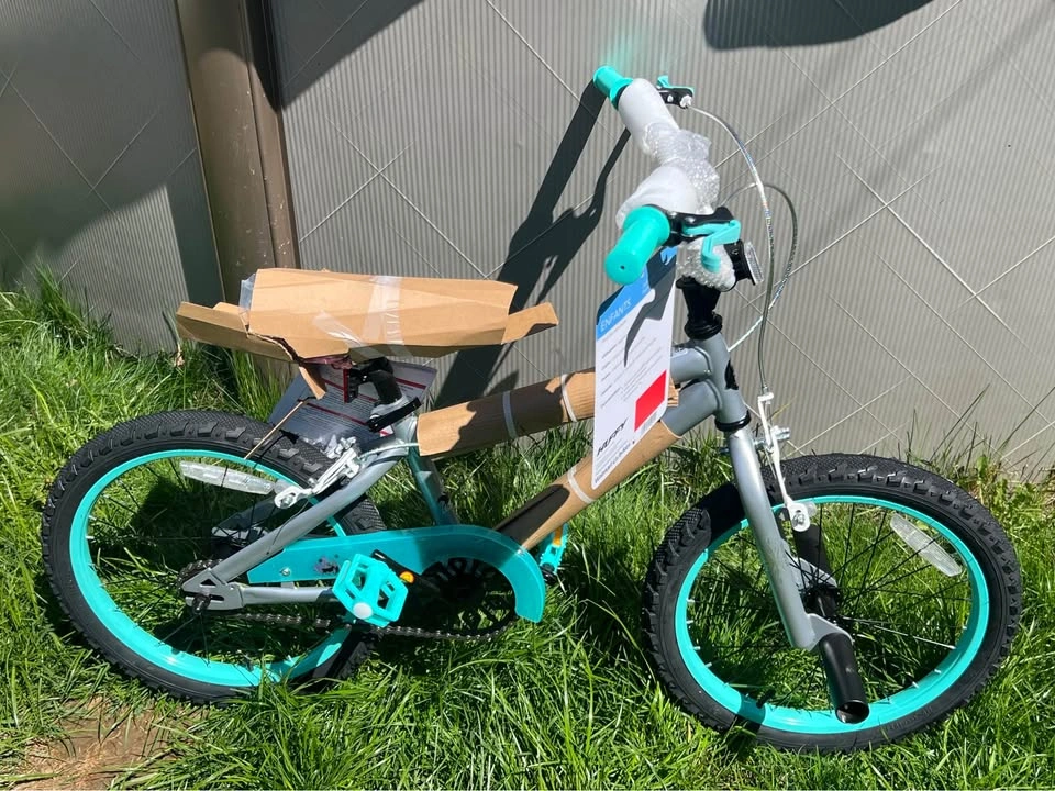 New Huffy Disney Frozen 18 inch Girls BMX Bike - photo 5