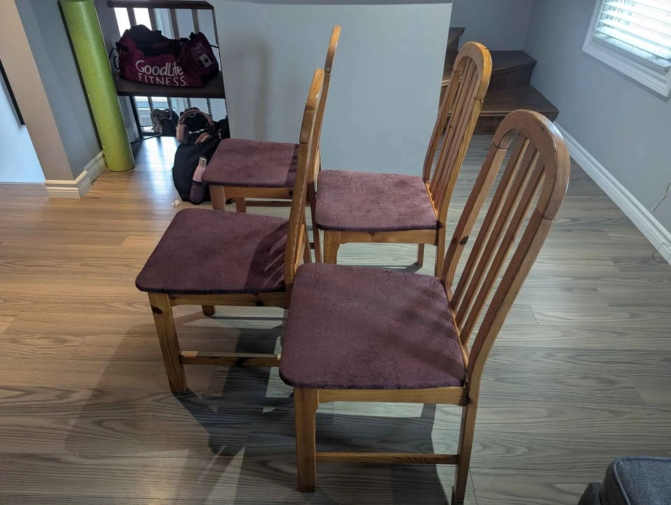 Set of 4 wooden chairs - photo 2