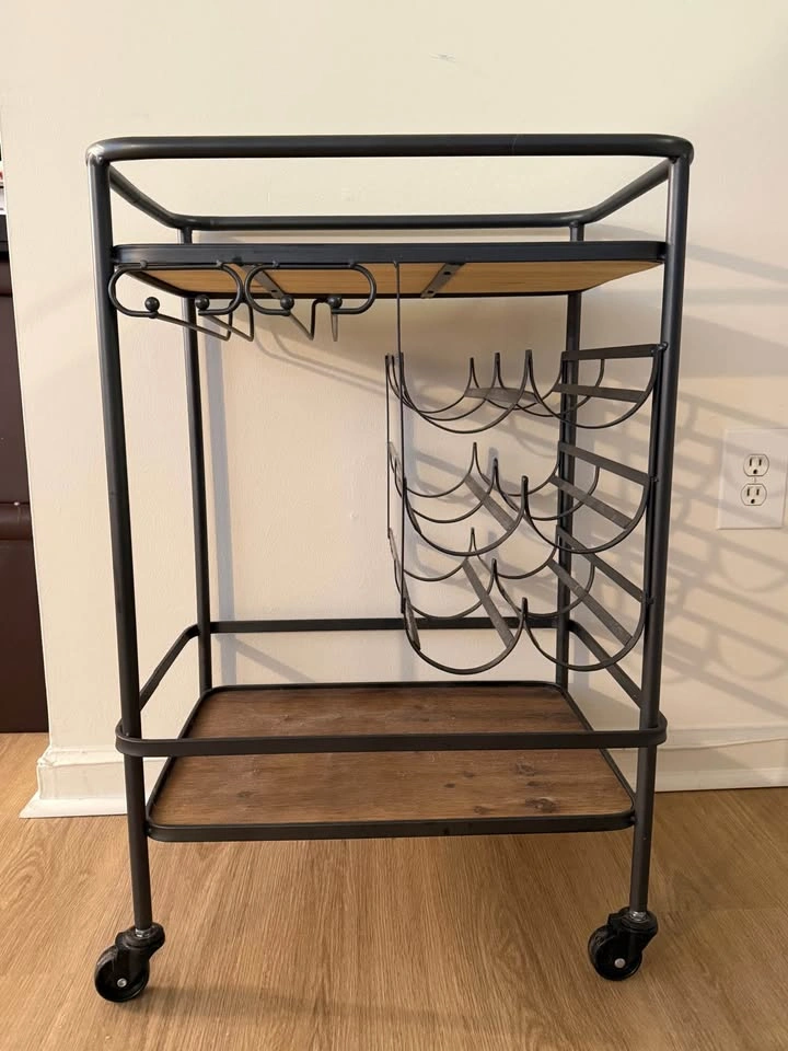 Stylish Industrial Bar Cart - photo 3