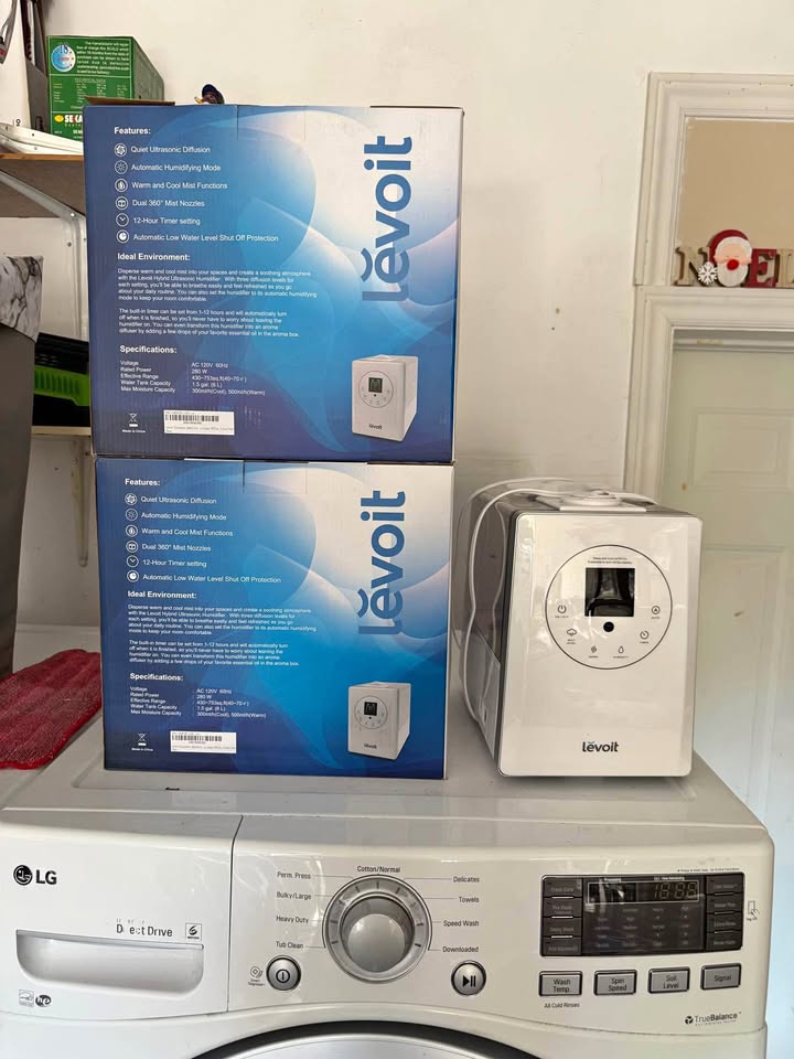 2 new and 1 used LEVOIT Humidifier